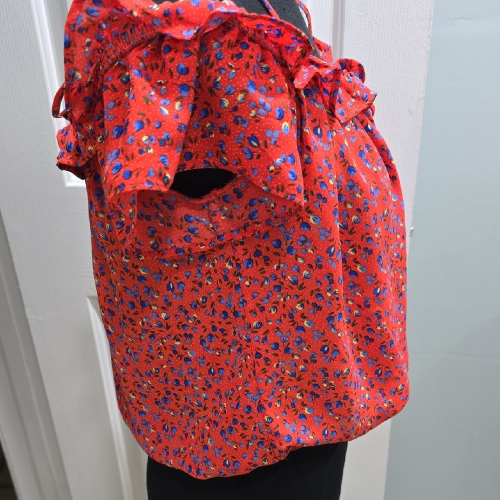 Floral Ruffle Off-Shoulder Top - Red - Picture 9 of 12